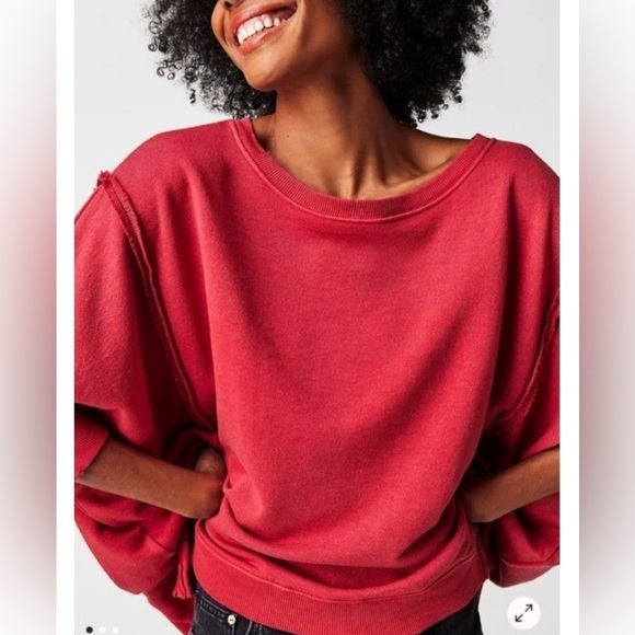 Free People We The Free Camden Sweatshirt in Red Size Medium NWOT - Picture 2 of 16